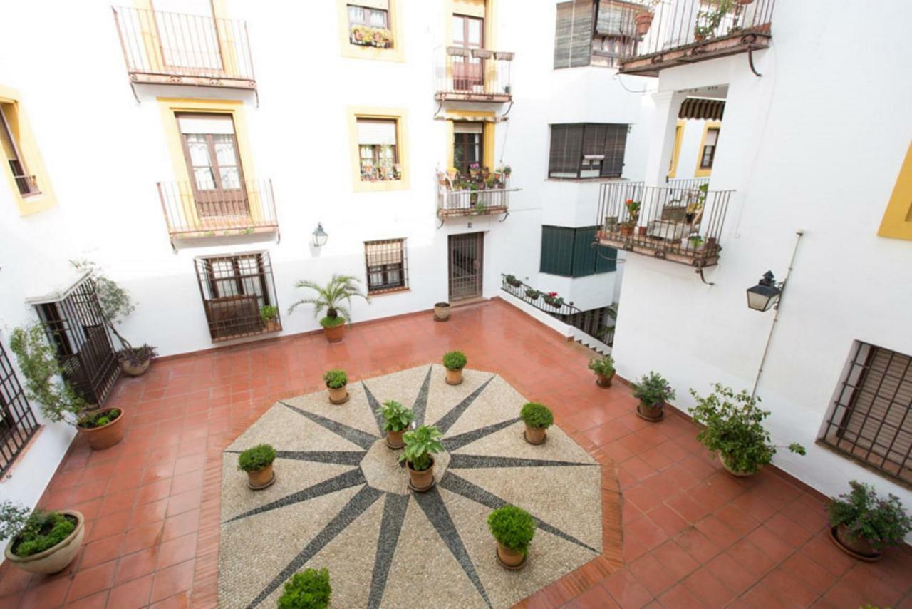 Apartamento Saravia Only Families กอร์โดบา ภายนอก รูปภาพ